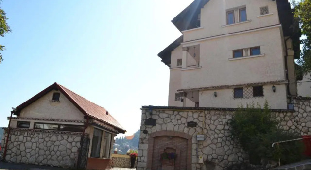 Pensiunea Casa Cranta, Забронировать Гостевой дом Гостевые дома Брашова, рядом с Black Church, Гостевой дом
