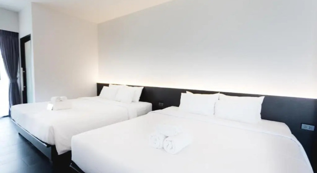 Четырёхместный номер Standard iWualai Hotel