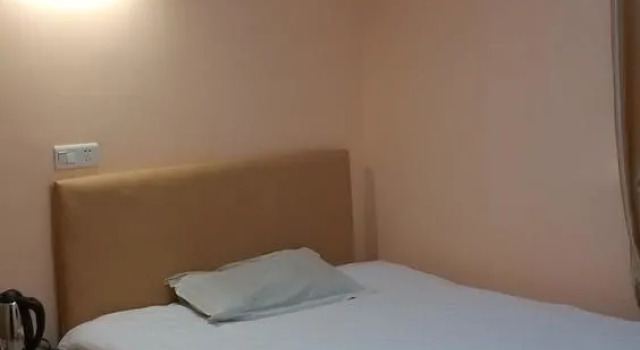 Stars 99 Hotel (Shanghai Railway Station No. 2 branch), Varaa Hotelli Zhabei 