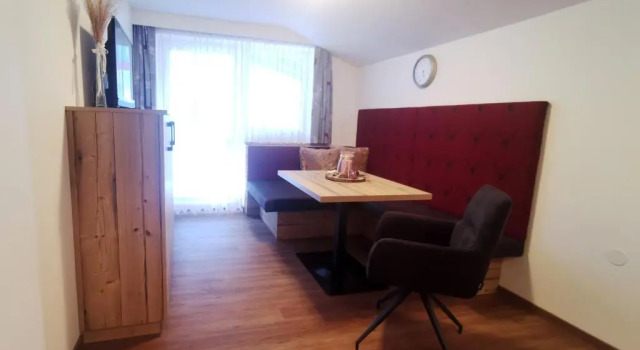 Апартаменты Hotel Garni Wolfgang