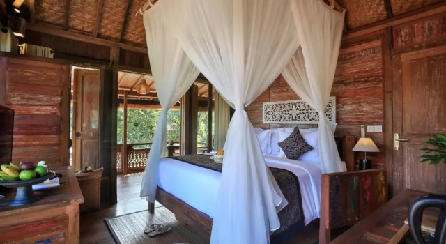 PAWANA VILLAS, Book Villa Hotels in Bukian with a Pool, Swimming Pool