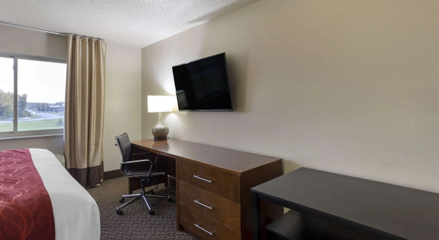 Двухместный люкс Comfort Inn Hobart-Merrillville I-65