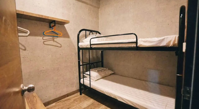 Standardowy czteroosobowy pokój Cube Bed Station - Hostel