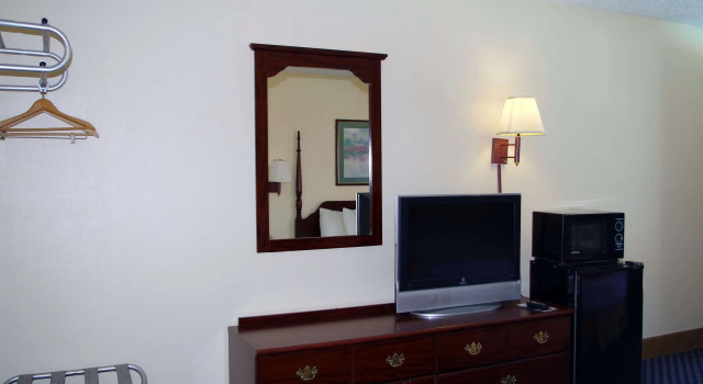 Четырёхместный номер Standard Americas Best Value Inn Malvern