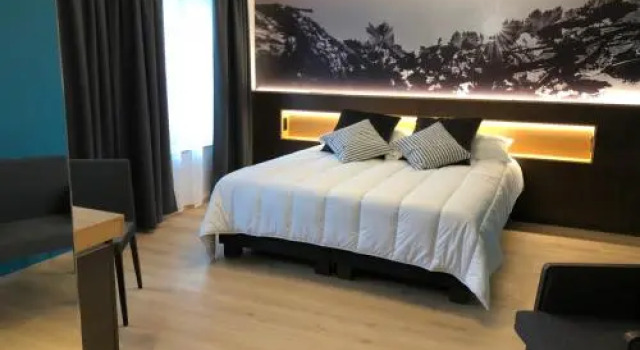 Auberge de la Tour, Varaa Hostelli  