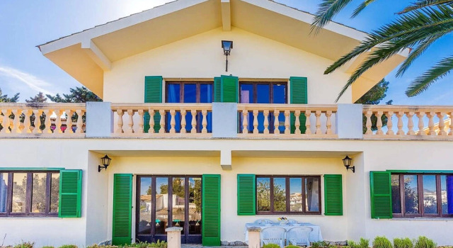 Villa With 5 Bedrooms in Portocolom, With Wonderful City View, Private Pool, Enclosed Garden Near the Beach