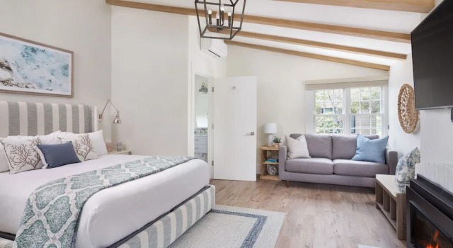 Hideaway Santa Barbara, A Kirkwood Collection Hotel, Забронировать Отель «постель и завтрак» Бизнес-отели Санта-Барбара, рядом с Музей кукол и медвежат Сюзан Квинлан, 4* 5*