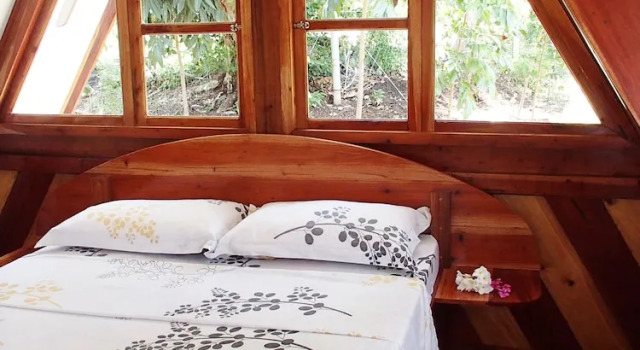 Номер Deluxe Kalachuchi Beach Resort