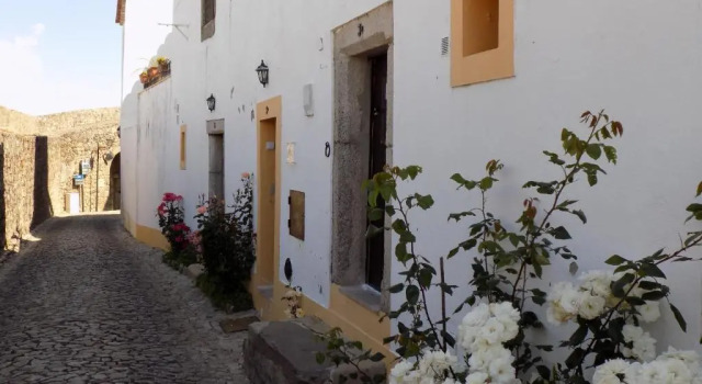 Апартаменты Casa O Arco Alojamento Local