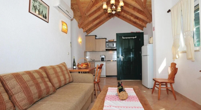 Holiday Home Blatnice I, Забронировать Отель Отели Подаца с парковкой, Парковка