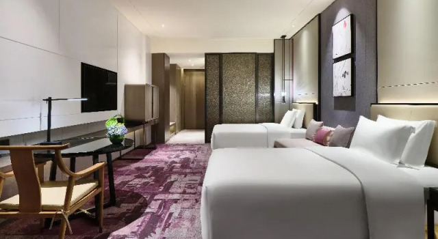Номер Standard Crowne Plaza Wuxi Lake View