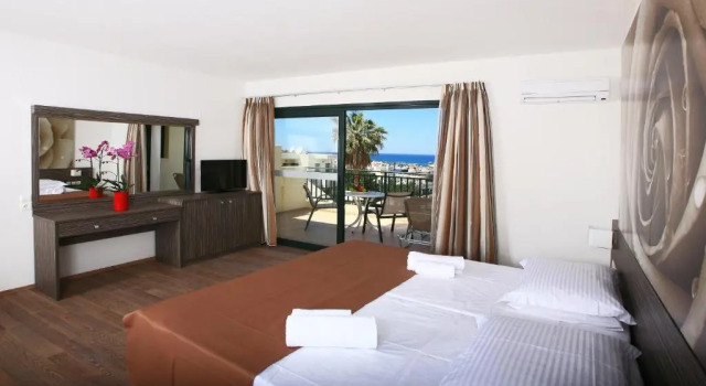 Полулюкс Executive Eurohotel Katrin Suites