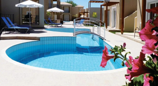 Вилла c 1 комнатой Azure Beach Villas