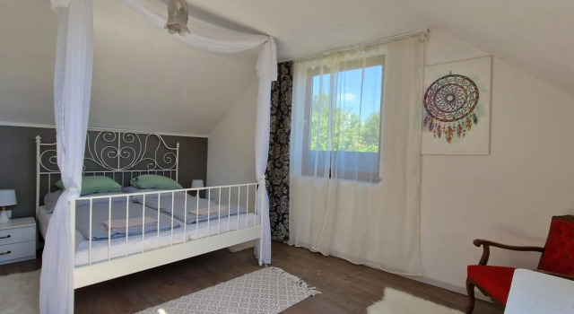 Boholand Apartman Eger, Buchen Sie Ferienwohnung Eger 