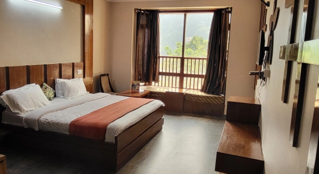 OYO 1820 Hotel Prim Rose, Rezervovat Hotel Nainital Uttarakhand