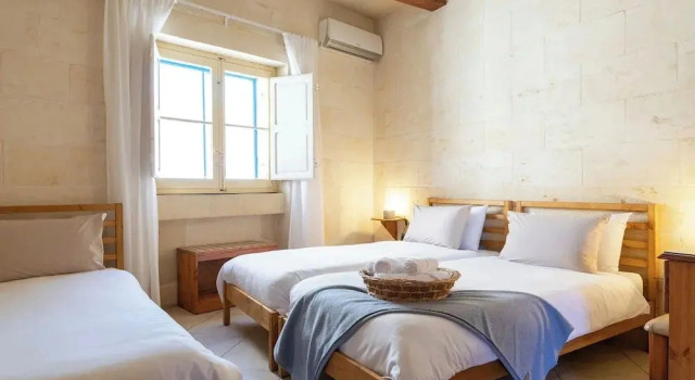 Tal-Kitarra Villa