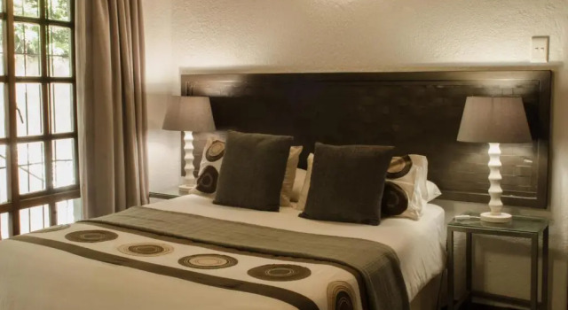 Шале с 3 комнатами Pensao Guest Lodge