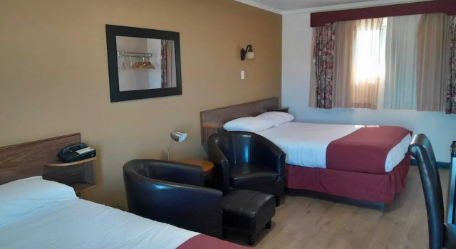 Travellers Motel