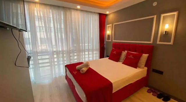 Cois Inn Royal Hotel, Varaa Hotelli Hotellit Marmara-alue pysäköinnillä, Pysäköinti
