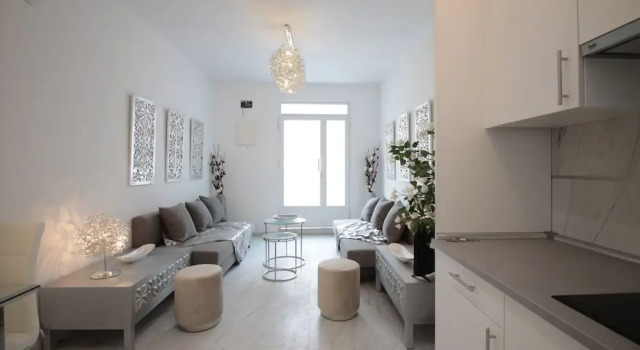 Apartamento en Bellas Vistas con A/C y WiFi FRG3, 预订 公寓 马德里 马德里
