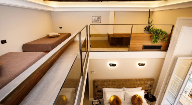 Deluxe Vierer Zimmer mit Stadtblick MelRose Napoli