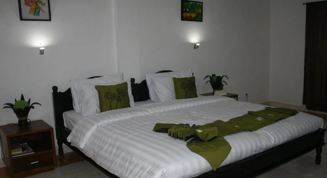 Step Ubud, Rezervovat Hotel Hotely v Bali se snídaní, Snídaně