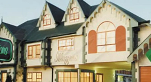 Трёхместный люкс Standard c 1 комнатой ASURE Destiny on Fitzherbert Motel
