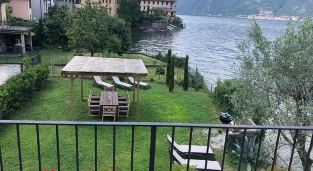 Como Lake view House