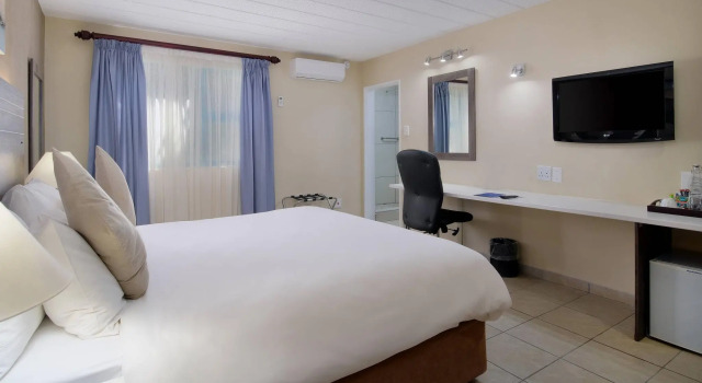 Двухместный номер Standard с видом на сад Protea Hotel by Marriott Polokwane Landmark
