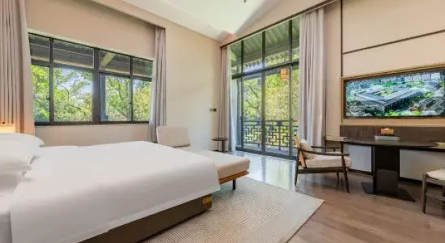 Семейный люкс с балконом Puyuan Fashion Resort-Meishang Resort