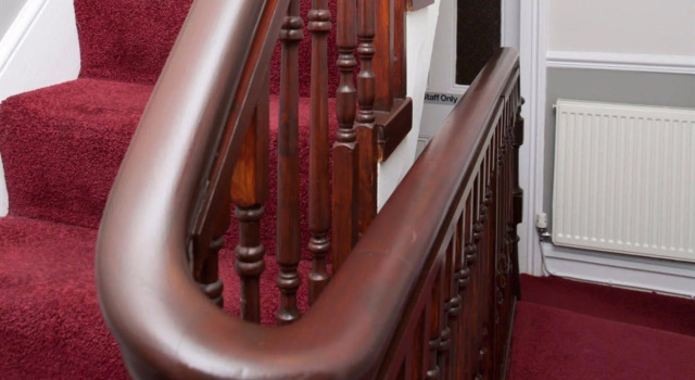 Grosvenor Place Guest House, Забронировать Гостевой дом Честер Чешир, рядом с St John the Baptist Church