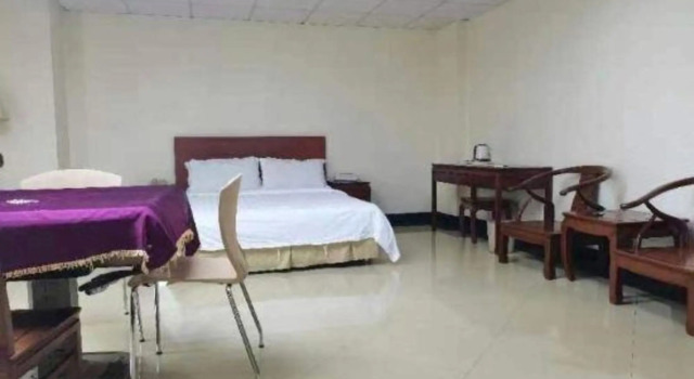 Zhonghuan Hotel, Boek Hotel Hotels in Guangdong met parkeren, Parkeren