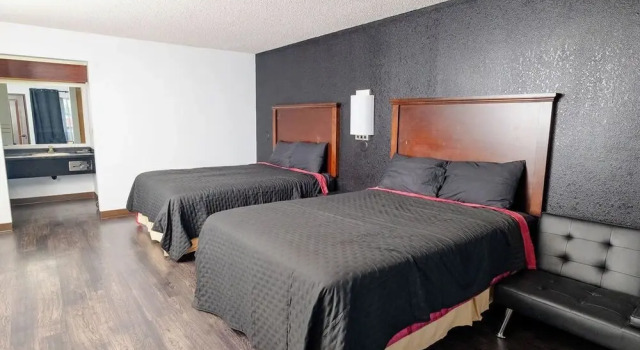 Номер Deluxe Rose City Inn & Suites