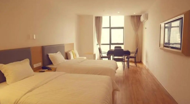 Двухместный номер Superior 7Days Inn Nanchang West Station Huanan Cheng Wangcheng New District Branch