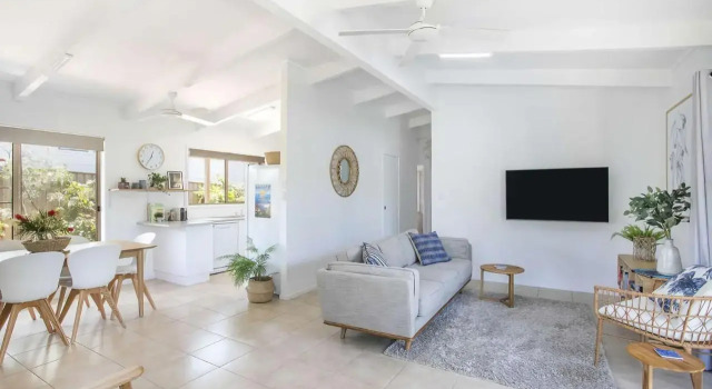 Birdsea House, Book Hotel Narrawallee New South Wales