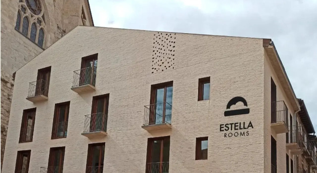 IRAIPE Estella Rooms Auto Check-in, Buchen Sie Hotel Estella Navarra
