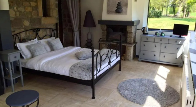 Двухместный номер Standard с видом на сад Le Petit Moulin du Rouvre