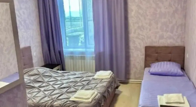 Трёхместный номер Standard Orange (Оранж)