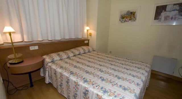 Апартаменты Apartamentos Pessets Adelaida
