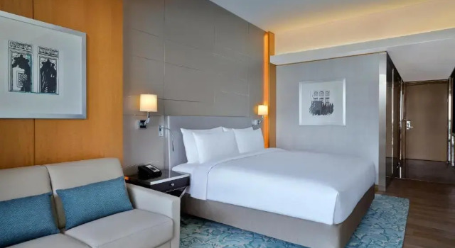 Двухместный номер Executive с балконом Hilton Dubai Palm Jumeirah