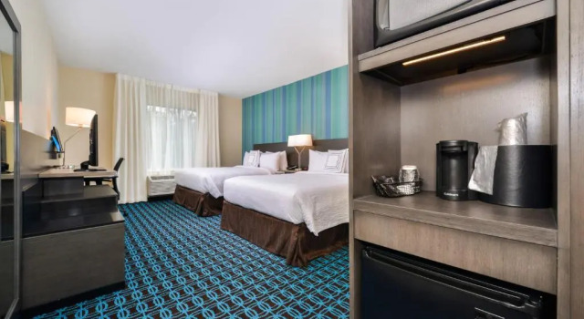 Четырёхместный номер Standard Fairfield Inn & Suites by Marriott Raleigh Cary
