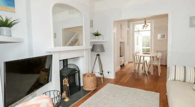 Bay Tree Cottage, Dartmouth