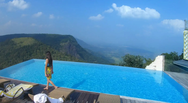 Hills & Hues, Rezerwuj Hotel Hotele w Kumily z basenem, Basen