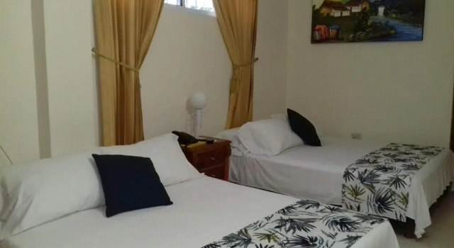 Четырёхместный номер Standard Hotel San Miguel Imperial