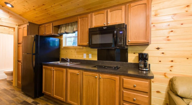 Вилла Deluxe Sun Retreats Birchwood Acres