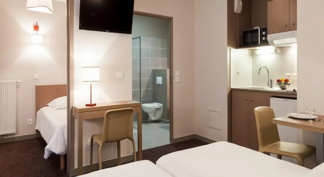 Apartment Near Geneva With Parking, Забронировать Апартаменты/квартира Анмас Geneva-French Side