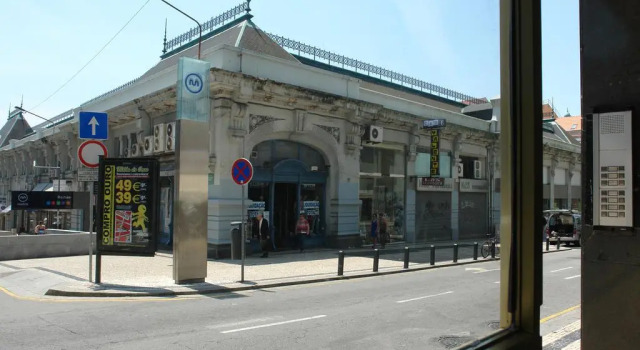 Oporto Forever, Забронировать Отель Cedofeita / Santo Ildefonso / Se / Miragaia / Sao Nicolau e Vitoria Порту, рядом с Театр Coliseu do Porto