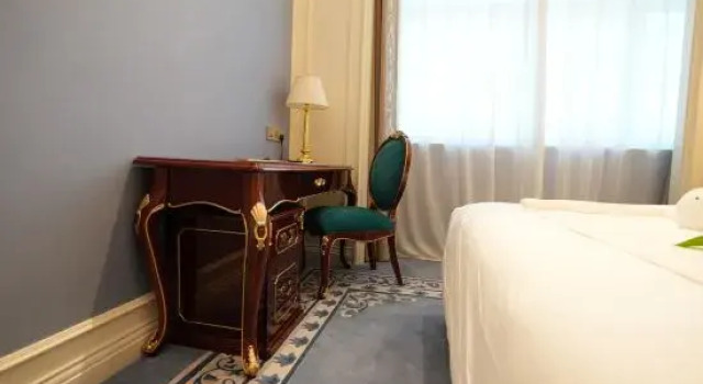 Люкс Business Changji Jianguo Hotel