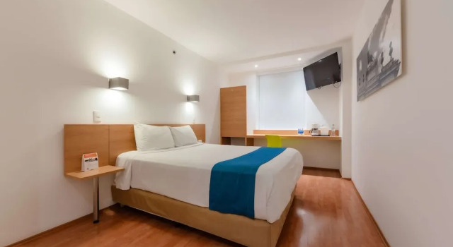 Двухместный номер Standard Sleep Inn Leon Antares