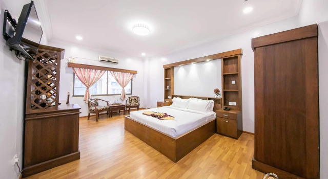 Номер Deluxe City Hotel Yangon